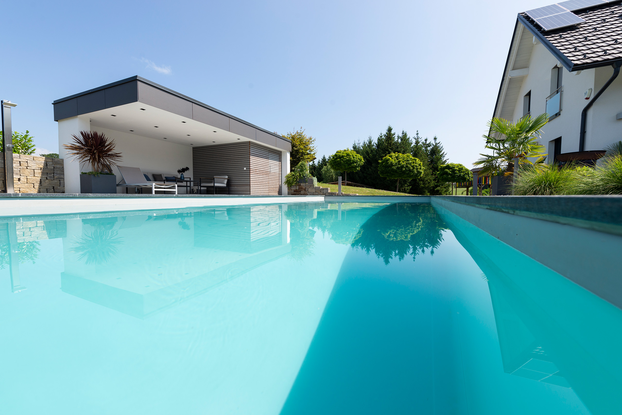 Pool mit perfekter Wasserqualität