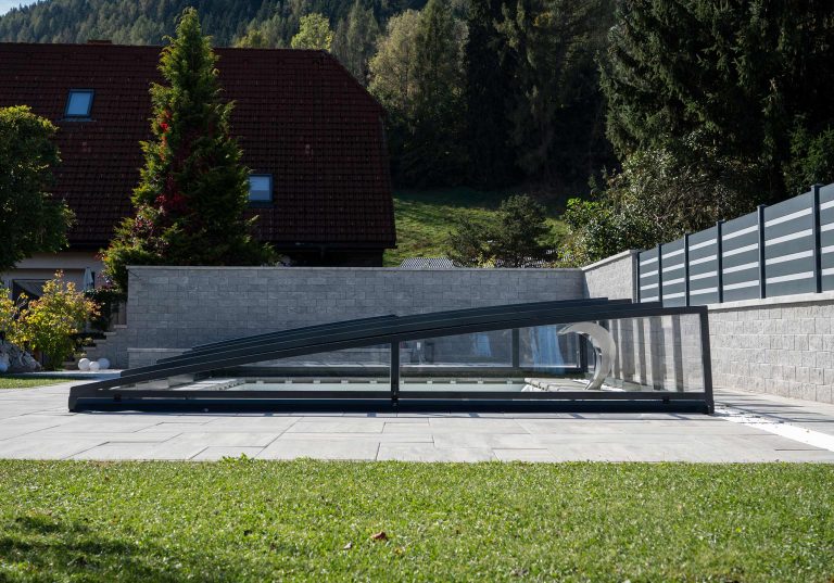 Poolüberdachung Avantgarde, neues Überdachungsdesign für Pools