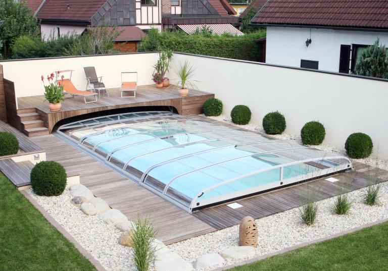 Poolüberdachung der Serie Superflat