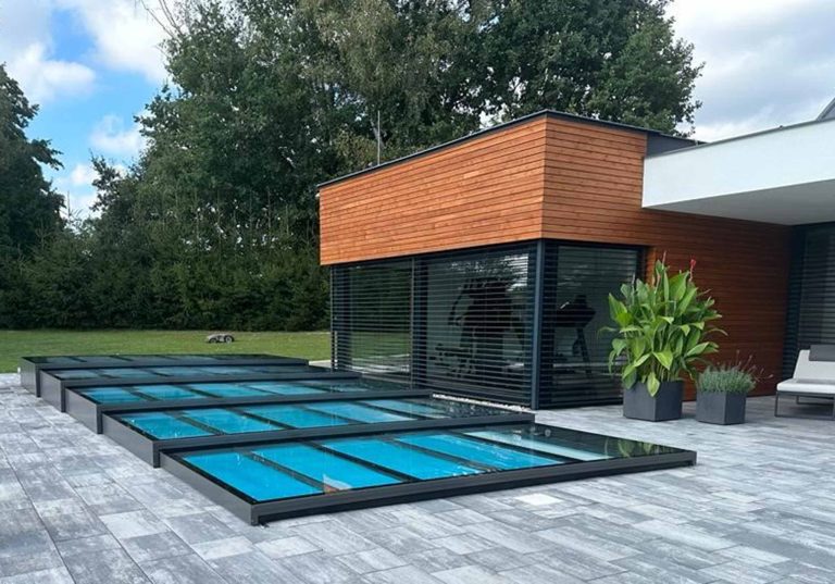 Poolüberdachung Echtglas