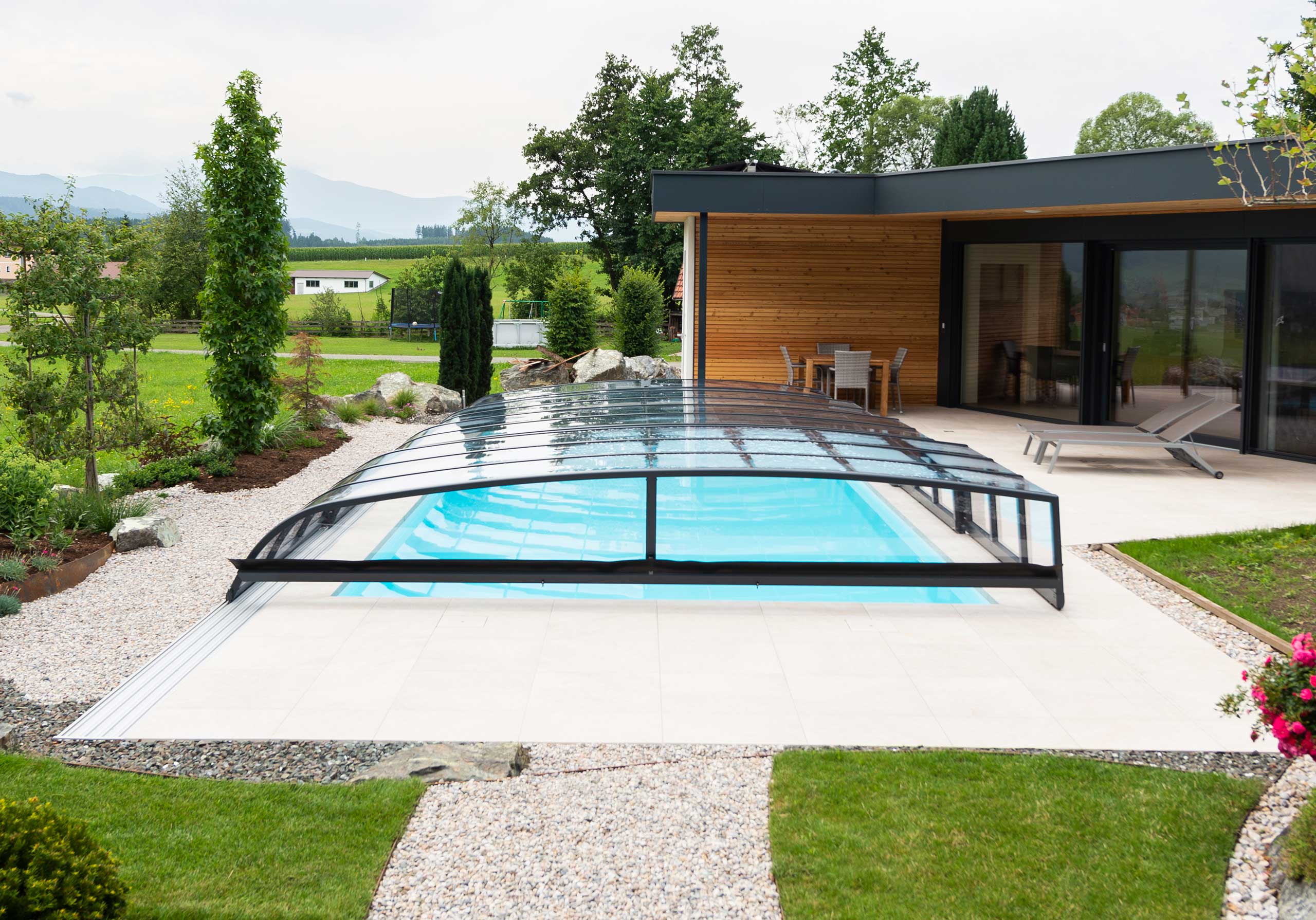 Poolüberdachung Edition mit einseitiger Laufschiene