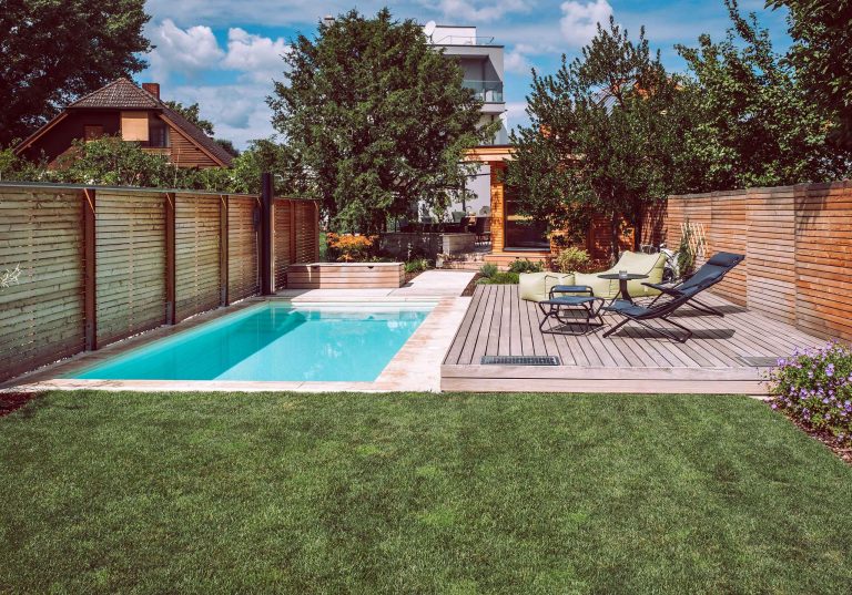 Poolüberdachung Terazza, begehbare Poolterrasse (Pooldeck)