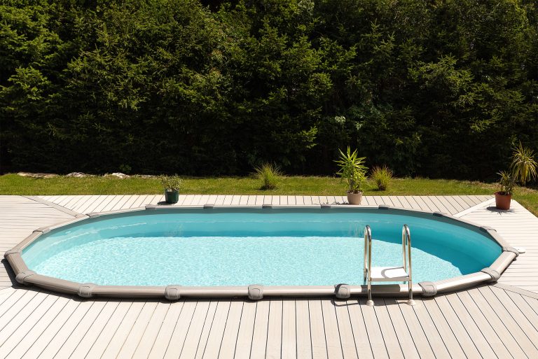 Stahlwandpool Silverline - Ovalbecken mit Edelstahlleiter