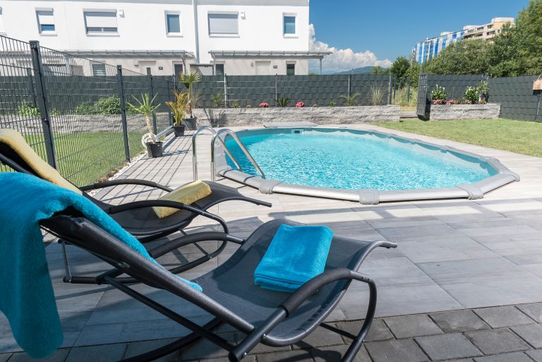 Stahlwandpool versenkt - Ovalbecken Modell Silverline