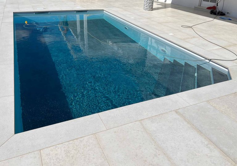 Poolsanierung Gemauertes Becken Mit Treppe Fertigstellung