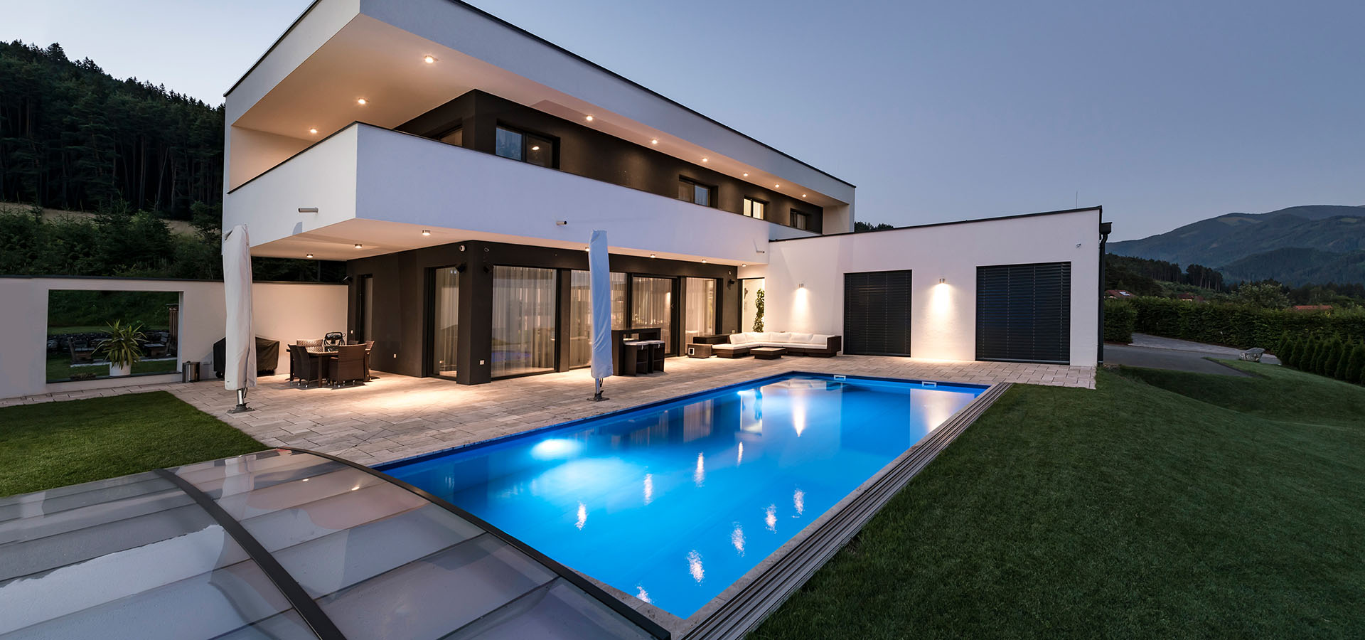 Poolbau im Herbst: Die ideale Zeit für Ihren Traum vom eigenen Pool!